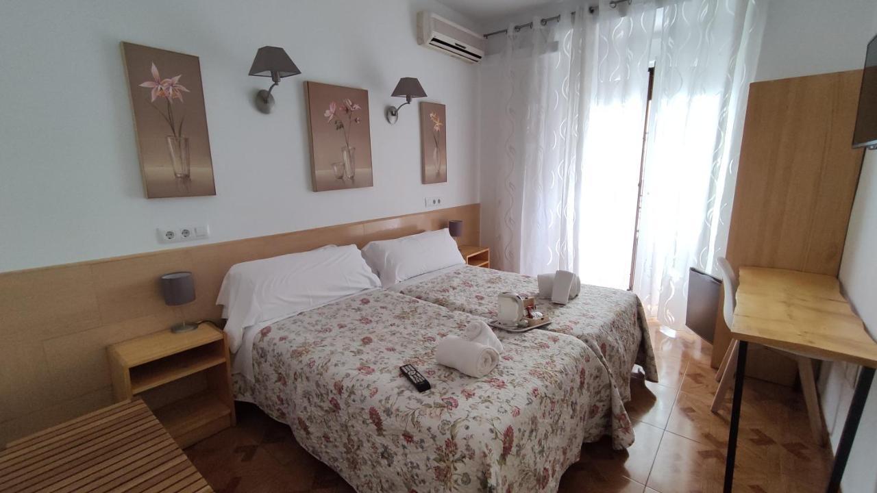 Hostal Aliste Madrid Ngoại thất bức ảnh