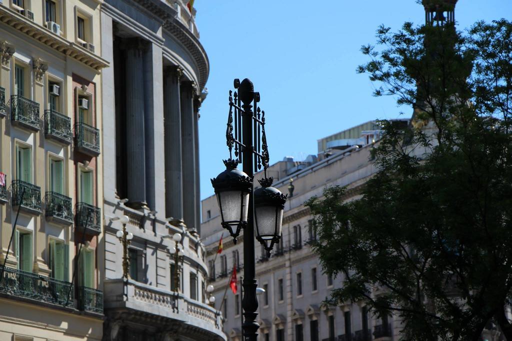 Hostal Aliste Madrid Ngoại thất bức ảnh